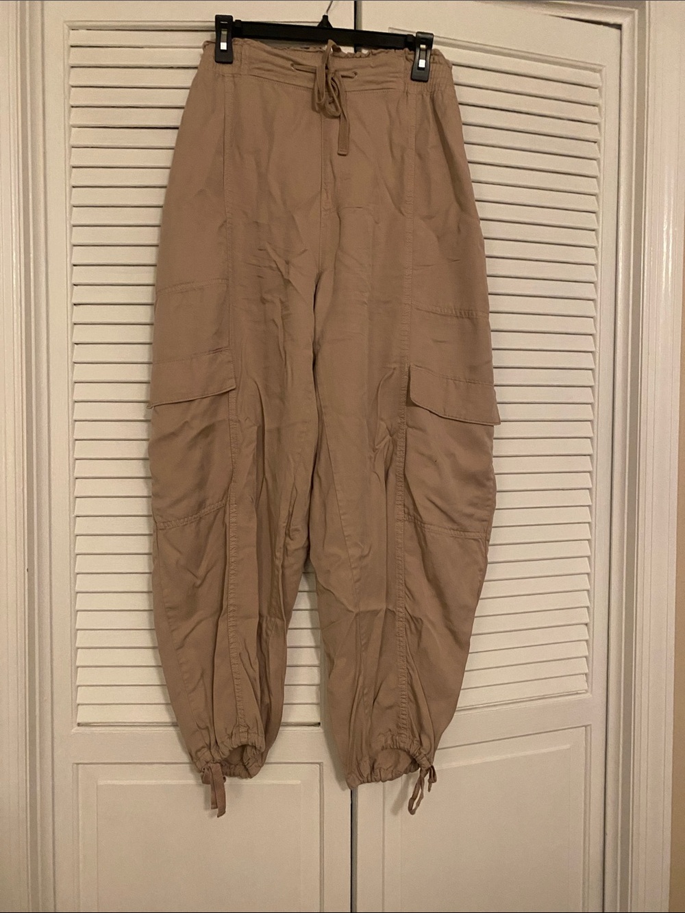 Time and Tru Tan Drawstring Cargo Joggers